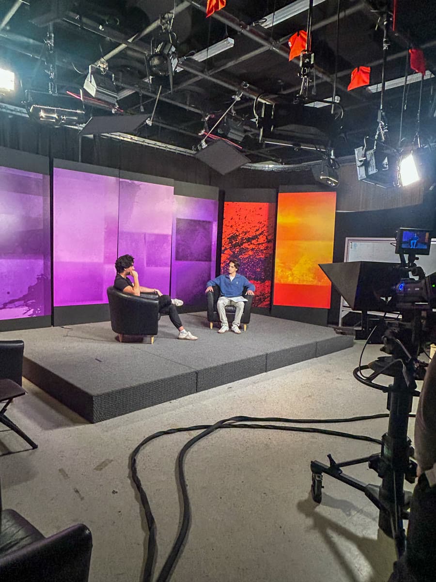 Behind the scenes with ChrisTooSmoove